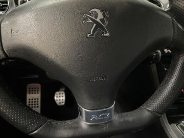 Peugeot RCZ